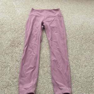 Lululemon leggings, wunder under